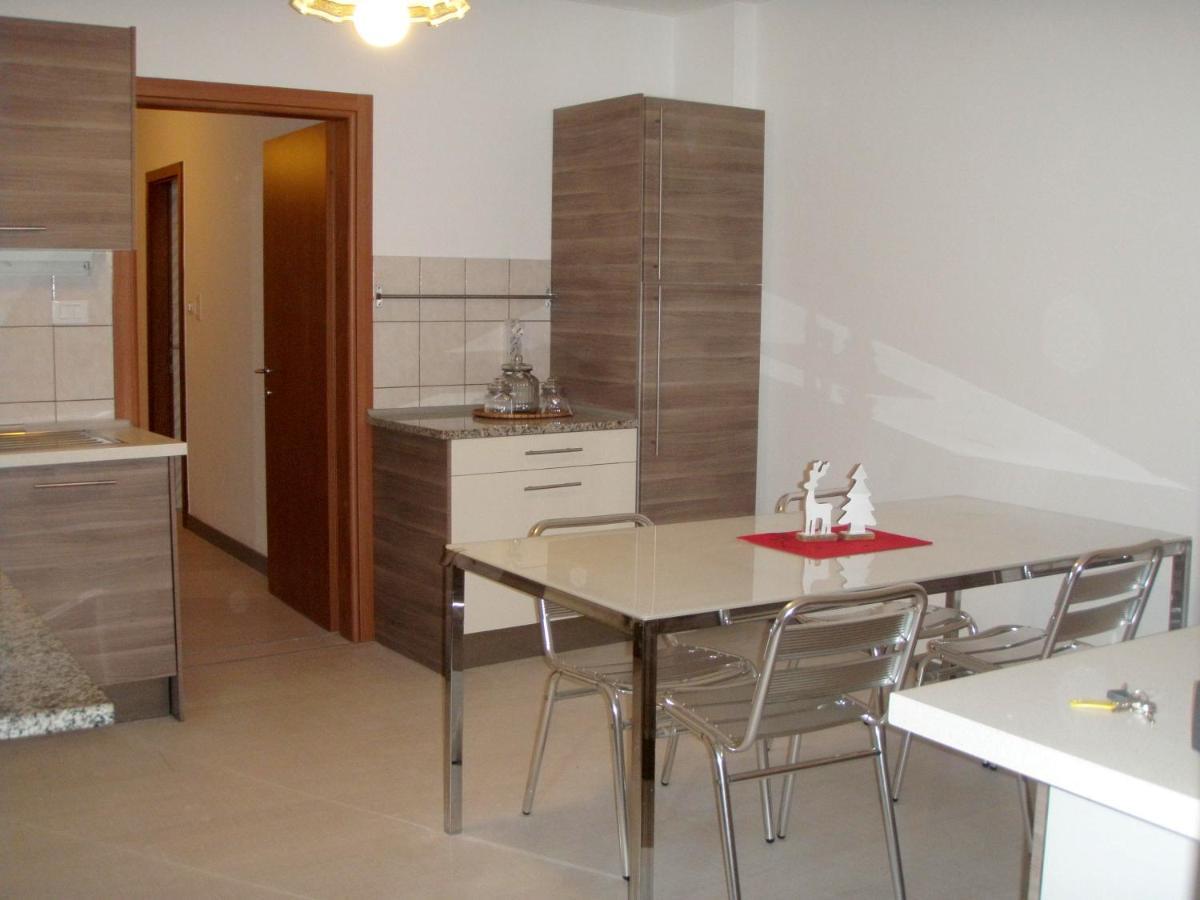 Bed and Breakfast Girasole Grazioli 47 Тренто Екстер'єр фото